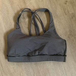 Lululemon Energy Bra sz4